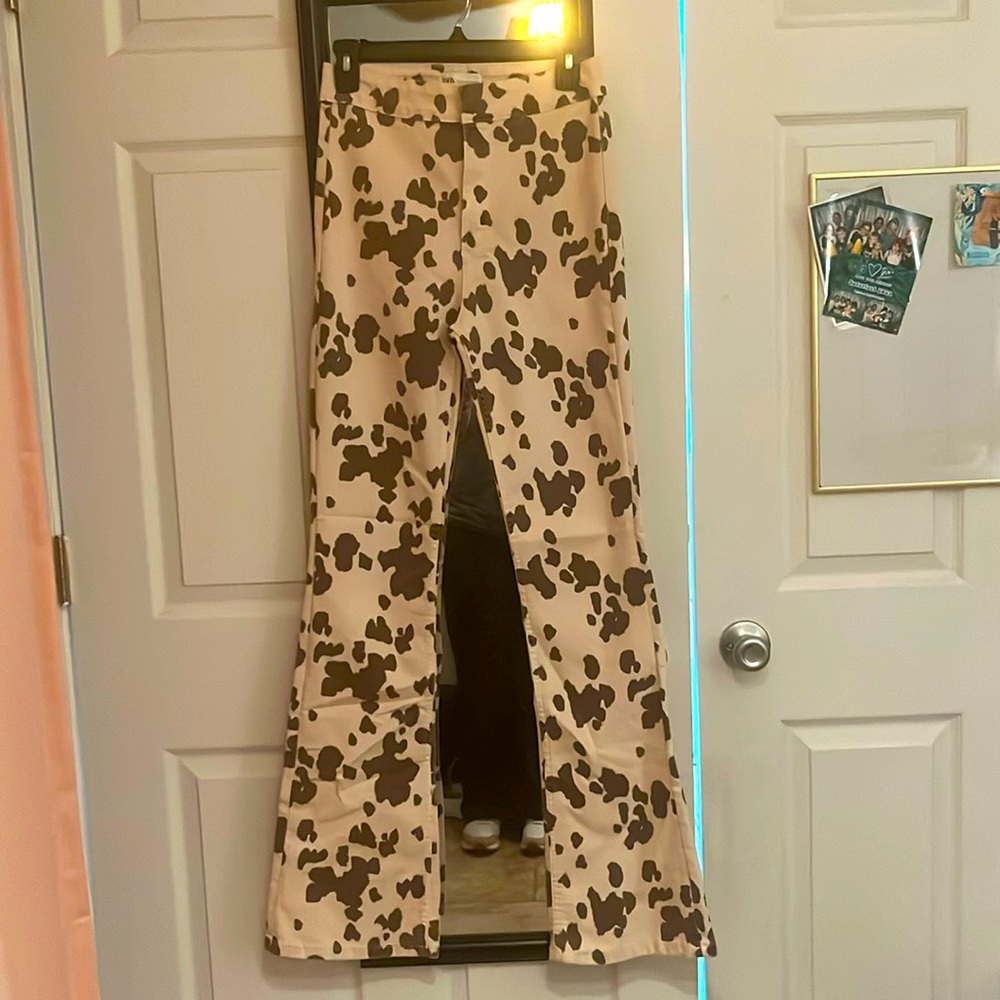 Like New ZARA Cow Print High Waist Flare Stretch Jeans
